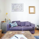 Near Montmartre Quiet & Bright Apartment